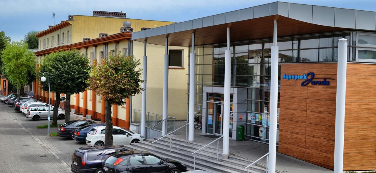 Hotel Jarota Jarocin Exterior photo
